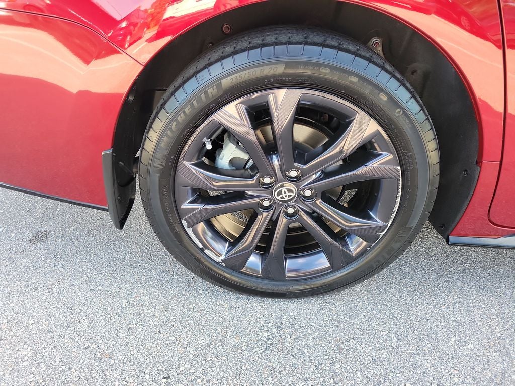 2025 Toyota Sienna XSE 7 Passenger