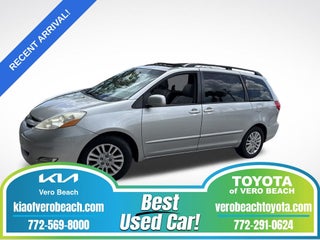 2010 Toyota Sienna XLE
