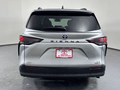 2024 Toyota Sienna XLE 7 Passenger