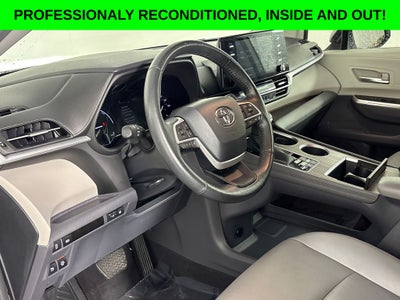 2024 Toyota Sienna XLE 7 Passenger