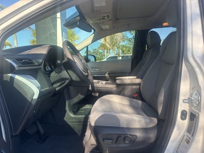 2026 Toyota Sienna XLE 7 Passenger