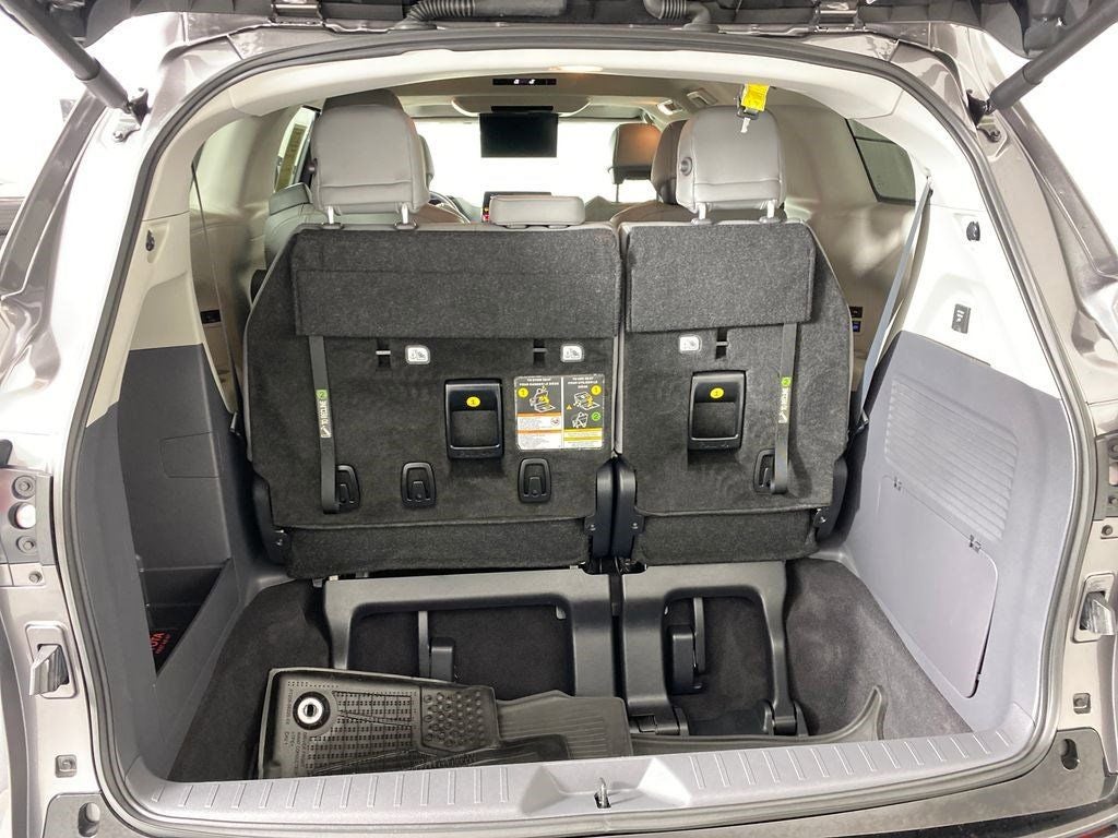 2024 Toyota Sienna Limited 7 Passenger