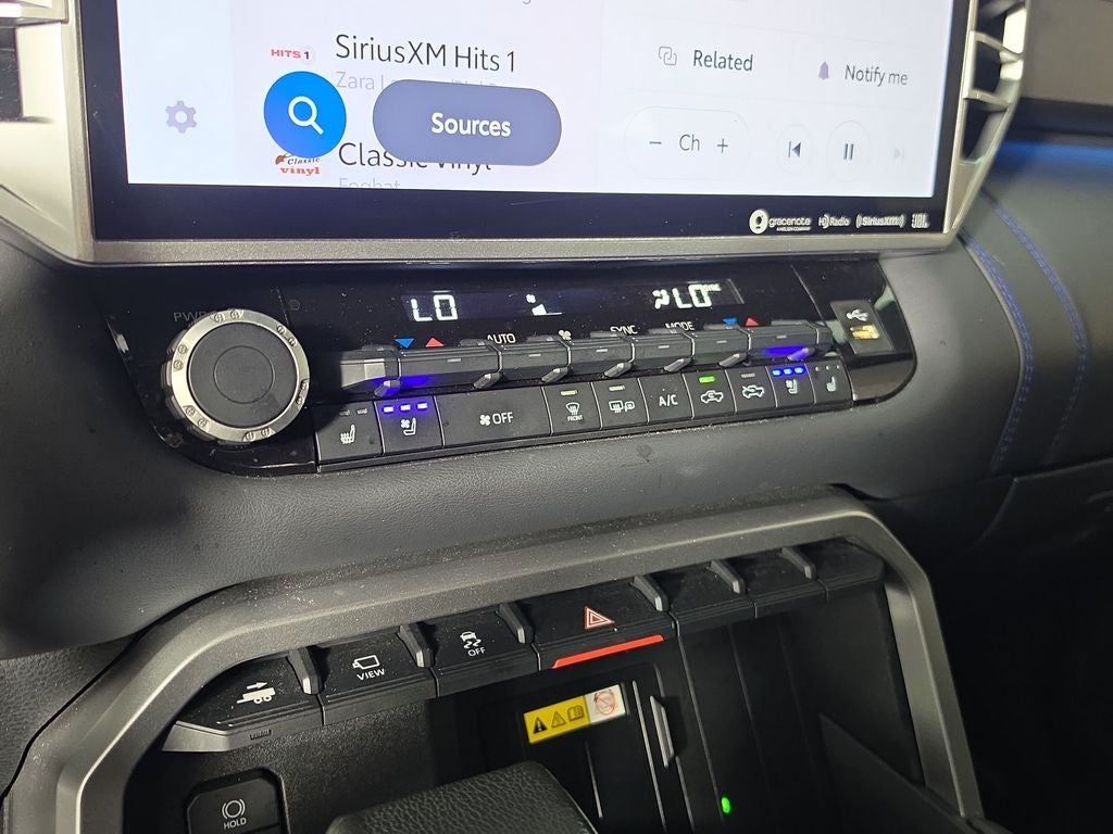 2023 Toyota Tundra Platinum