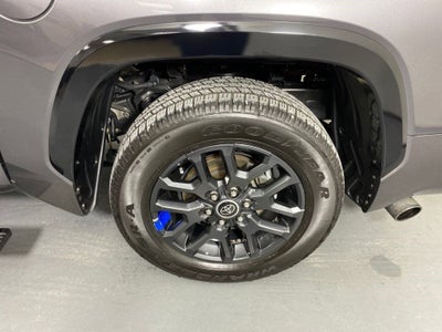 2022 Toyota Tundra Hybrid Platinum