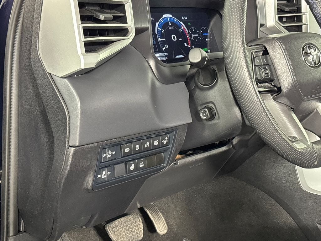 2025 Toyota Tundra Hybrid Platinum