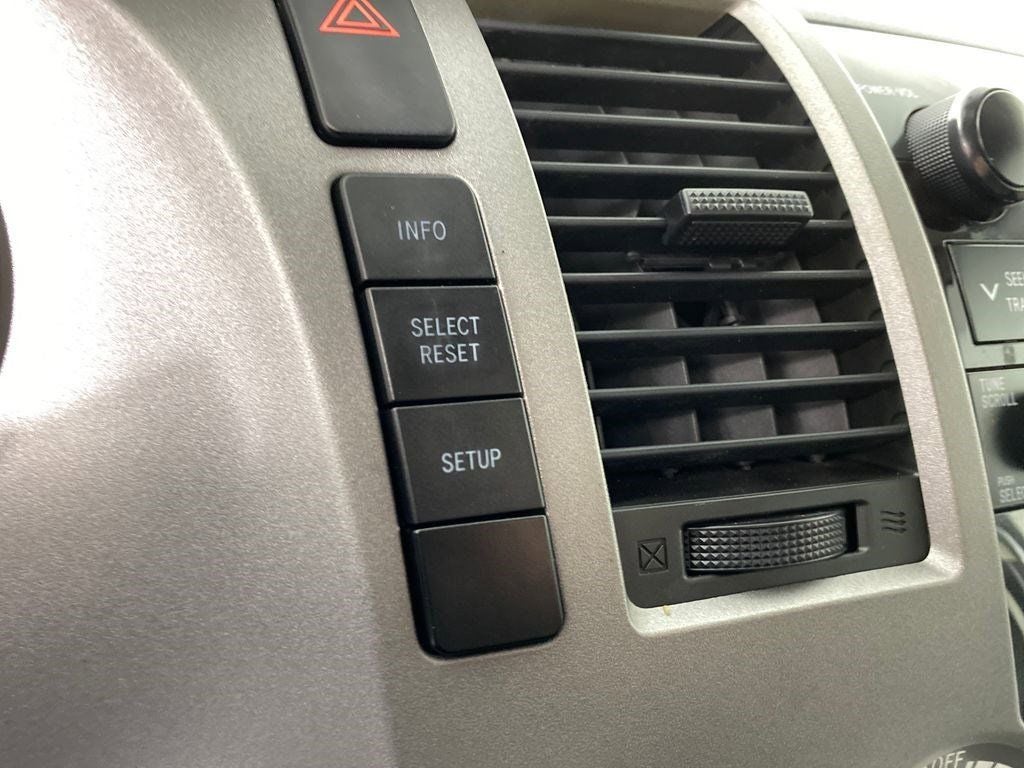 2011 Toyota Tundra Grade 4.6L V8