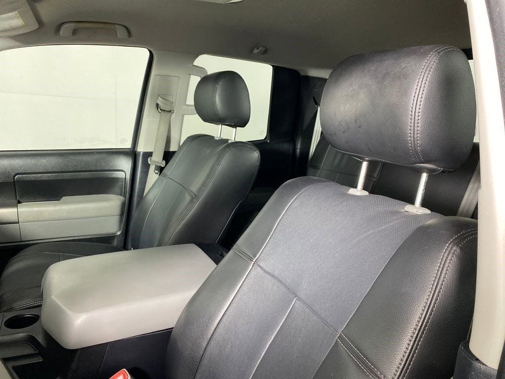 2011 Toyota Tundra Grade 4.6L V8