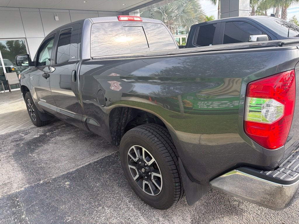2017 Toyota Tundra SR5