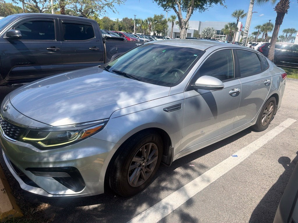2020 Kia Optima LX