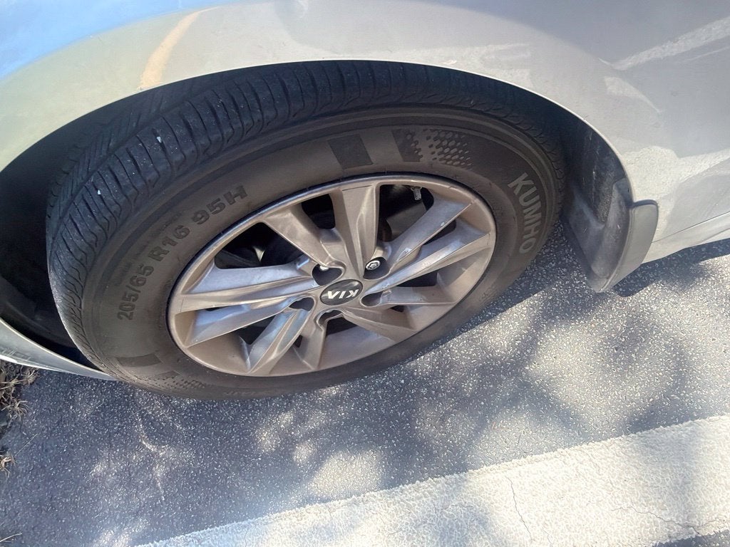 2020 Kia Optima LX