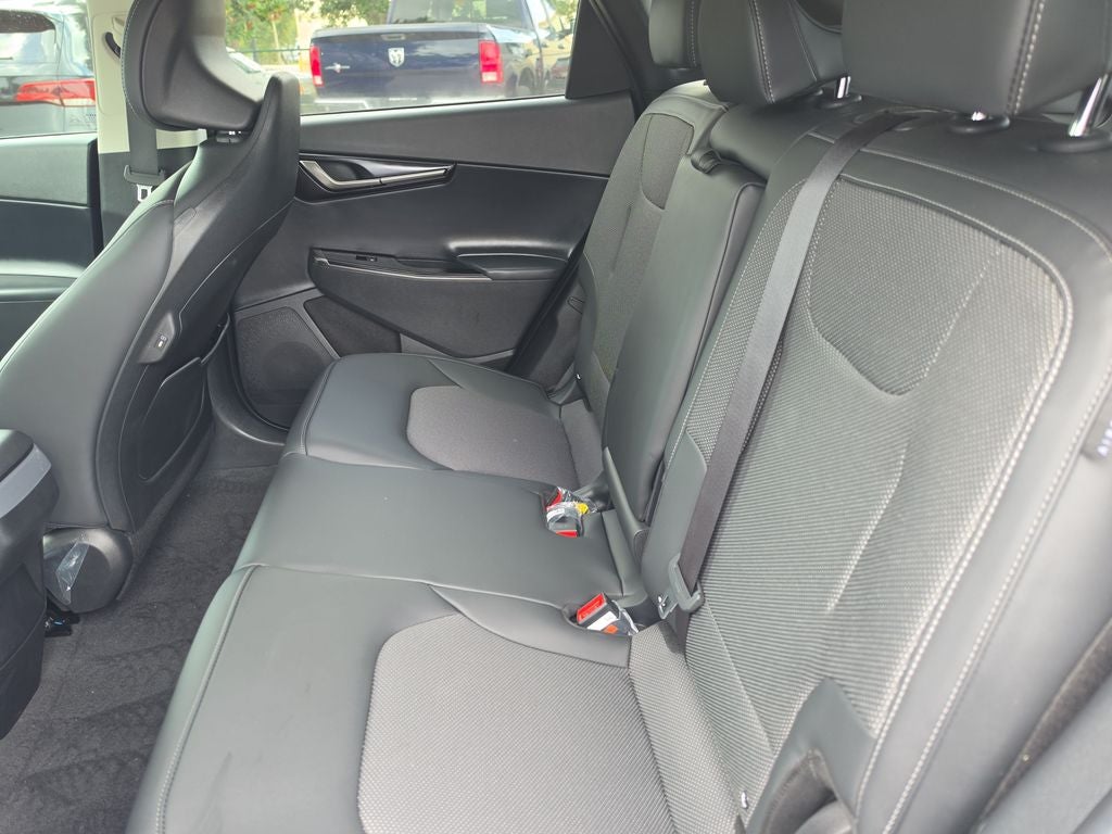 2025 Kia EV6 Light