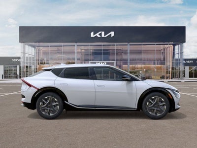 2025 Kia EV6 Light
