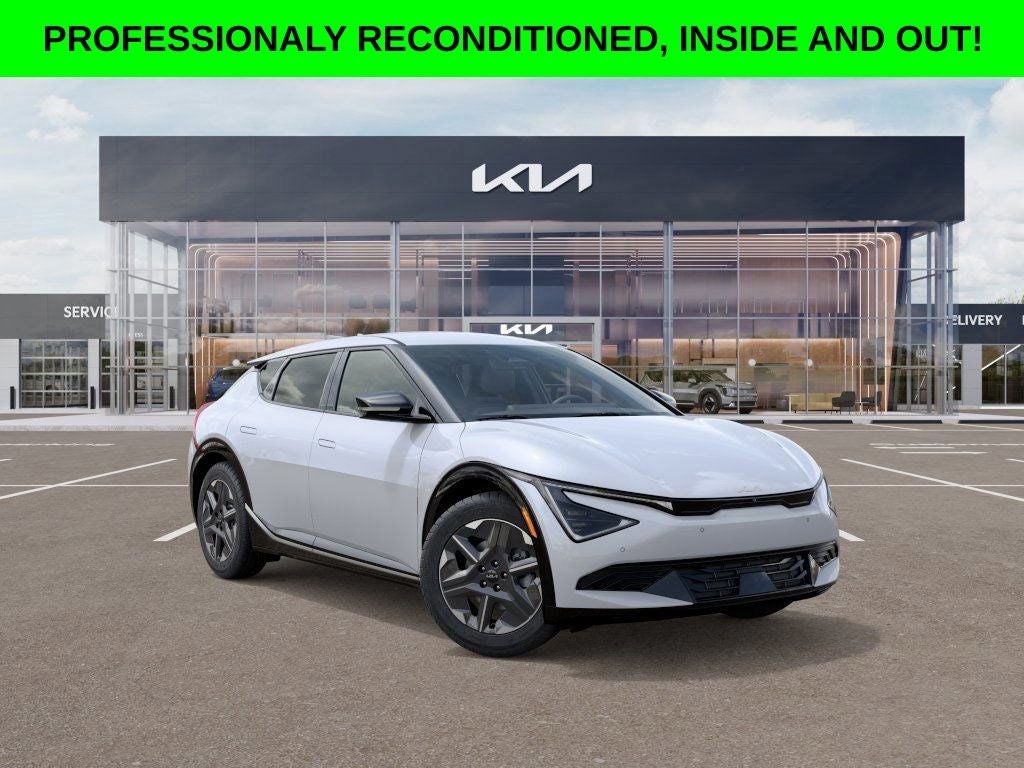2025 Kia EV6 Light