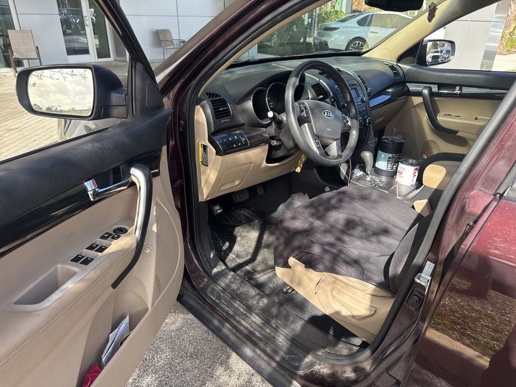 2011 Kia Sorento LX