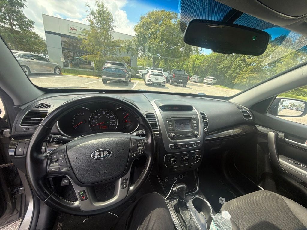 2014 Kia Sorento LX