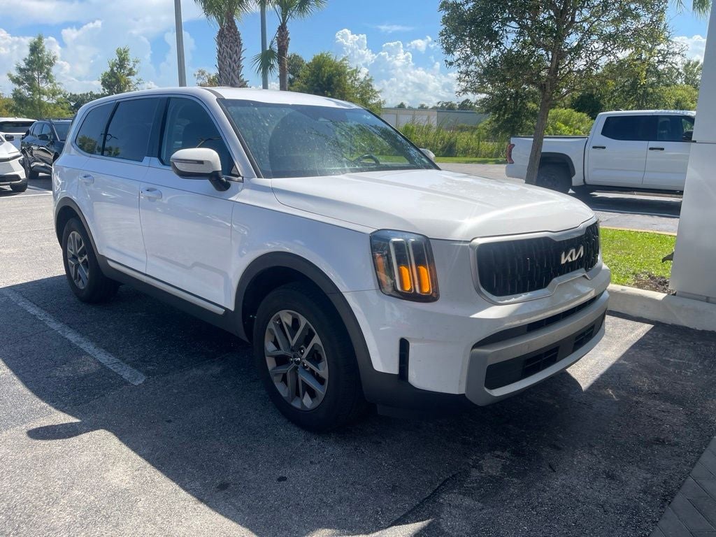 2024 Kia Telluride LX