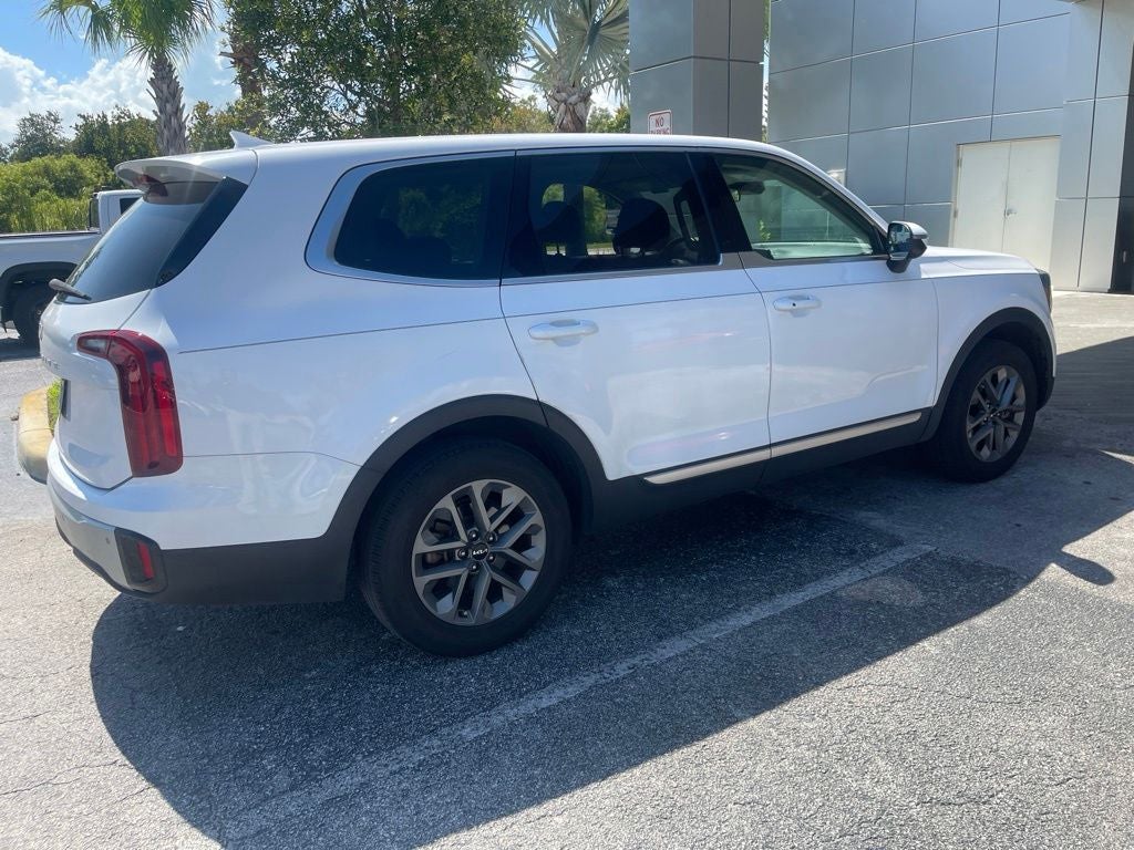 2024 Kia Telluride LX