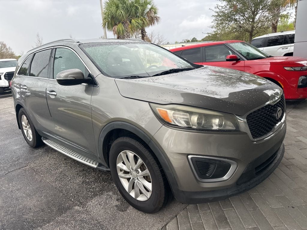 2016 Kia Sorento LX