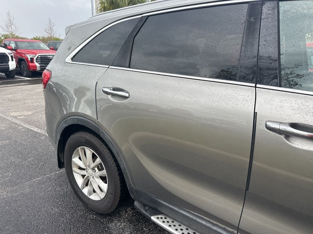 2016 Kia Sorento LX