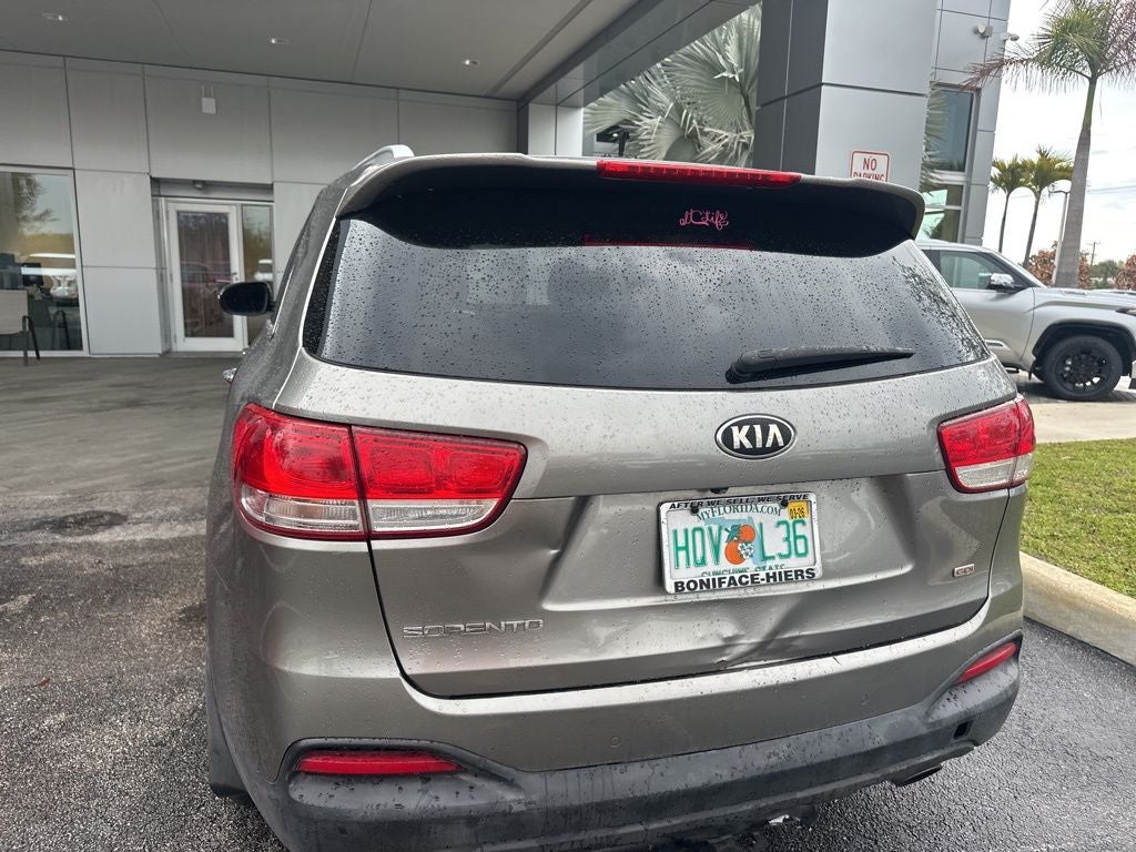 2016 Kia Sorento LX