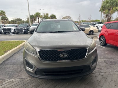 2016 Kia Sorento LX