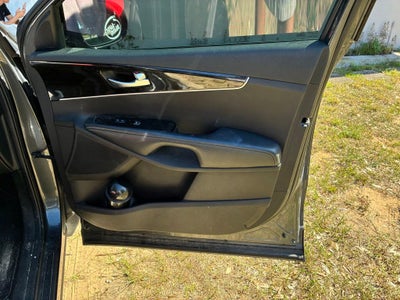 2019 Kia Sorento S