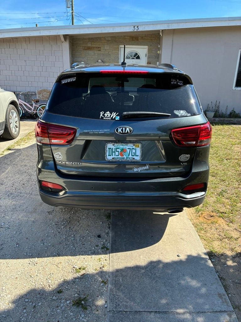 2019 Kia Sorento S