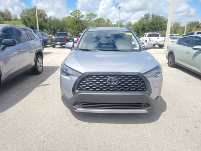 2024 Toyota Corolla Cross LE