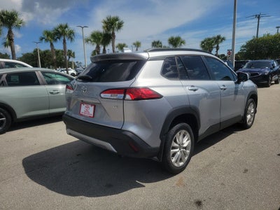 2024 Toyota Corolla Cross LE