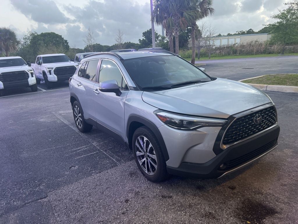 2023 Toyota Corolla Cross XLE