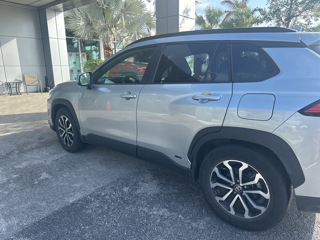 2023 Toyota Corolla Cross Hybrid SE