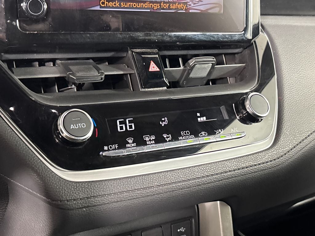 2023 Toyota Corolla Cross Hybrid SE