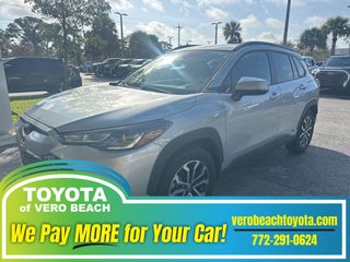 2023 Toyota Corolla Cross Hybrid SE