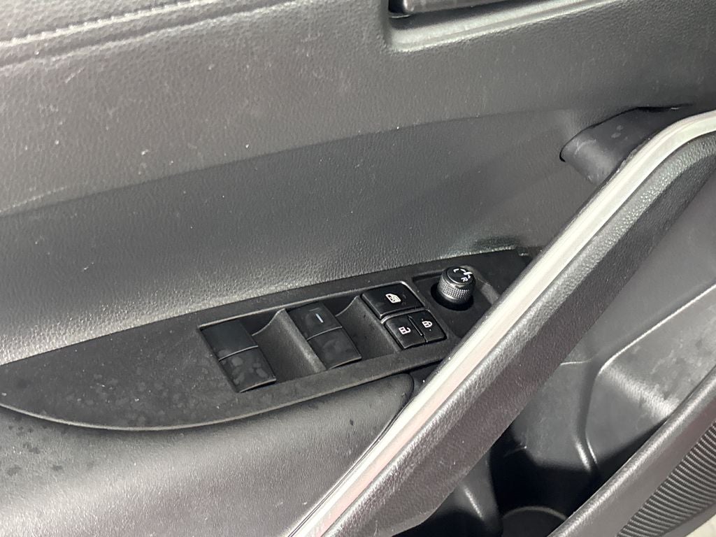 2023 Toyota Corolla Cross Base