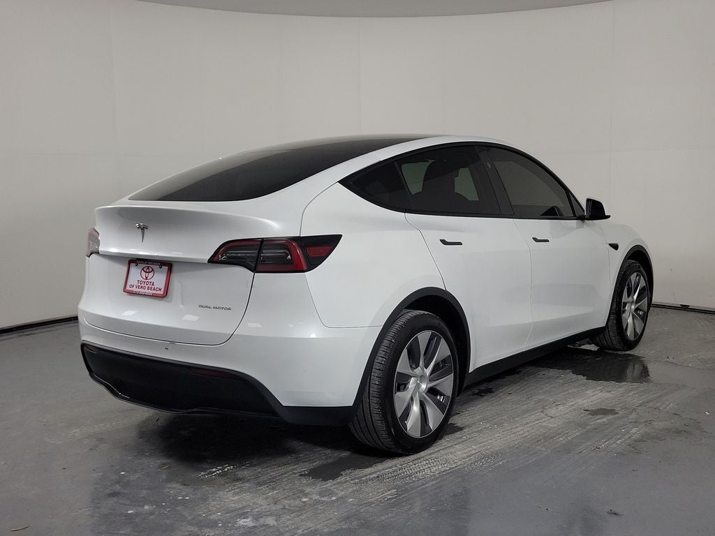 2024 Tesla Model Y Long Range