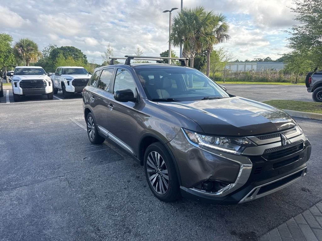 2019 Mitsubishi Outlander ES
