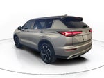 2023 Mitsubishi Outlander Base