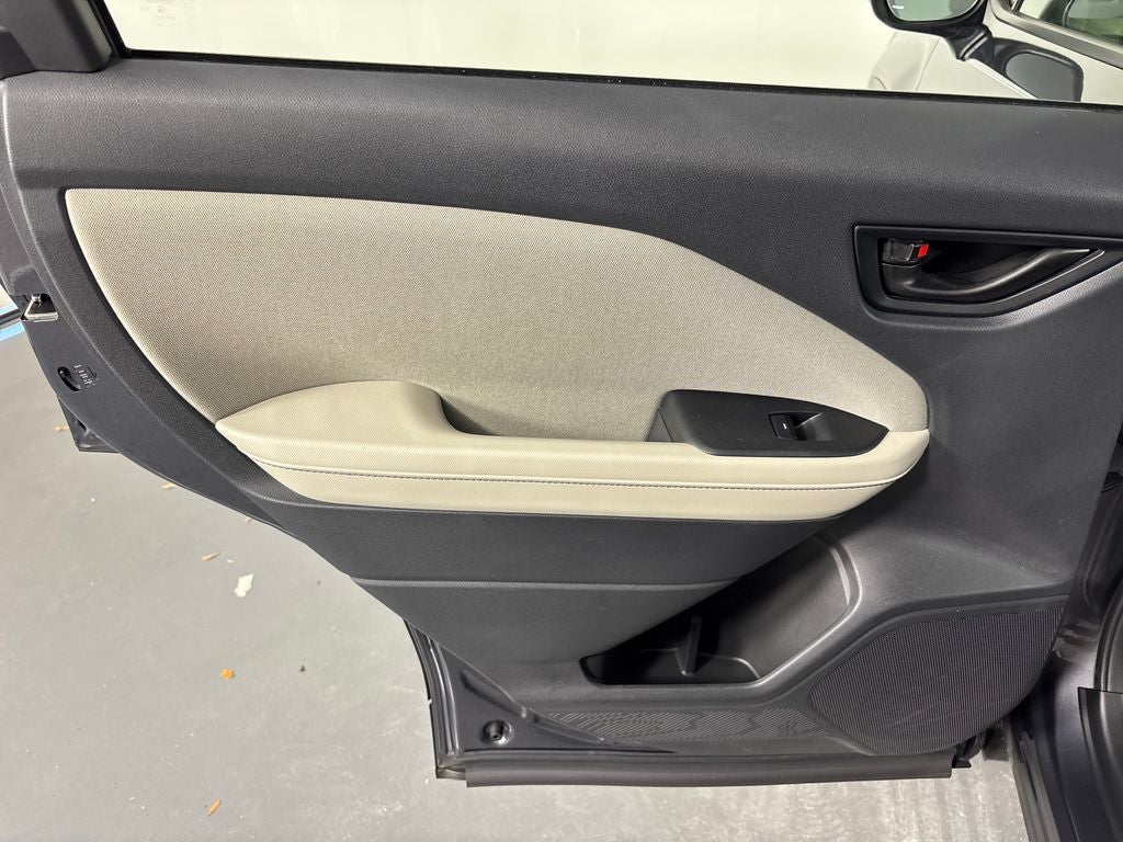 2025 Subaru Forester Base