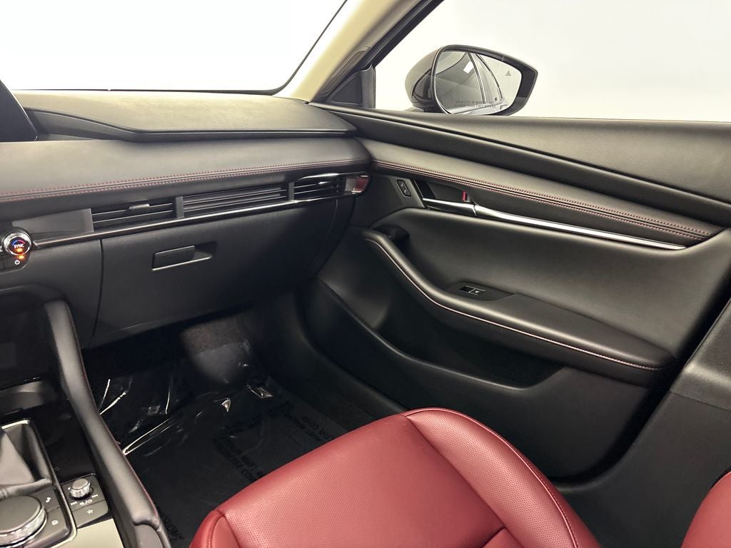 2025 Mazda Mazda3 2.5 S Carbon Edition