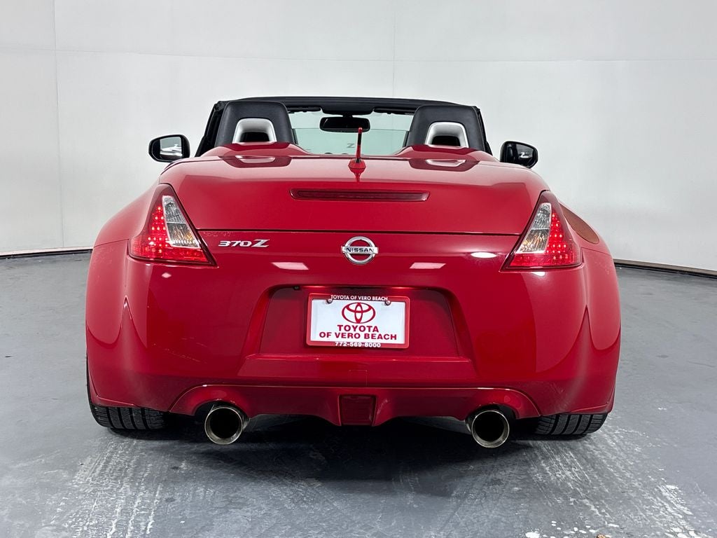 2015 Nissan 370Z Touring Sport