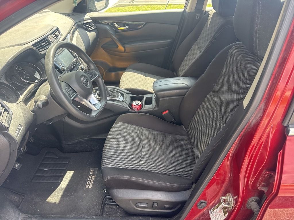 2020 Nissan Rogue Sport SV