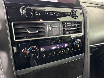 2022 INFINITI QX80 LUXE