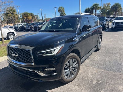 2022 INFINITI QX80 LUXE