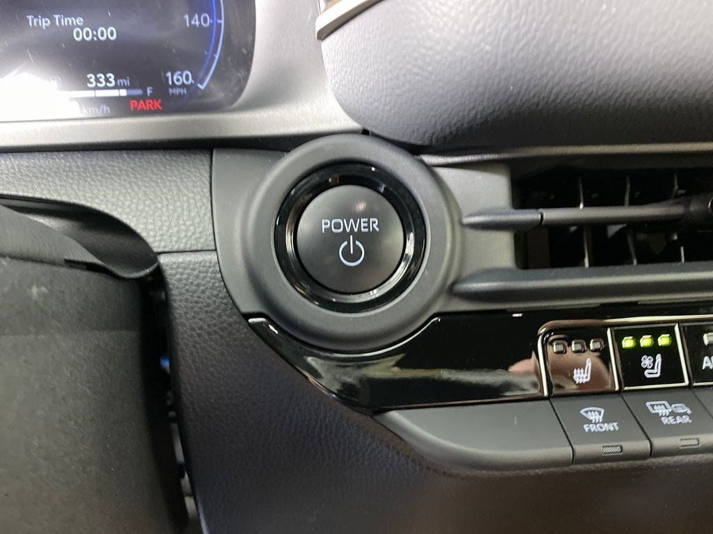 2025 Toyota Crown Signia Limited