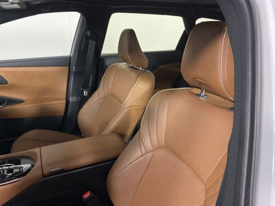 2025 Toyota Crown Signia Limited