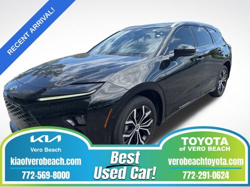 2025 Toyota Crown Signia XLE