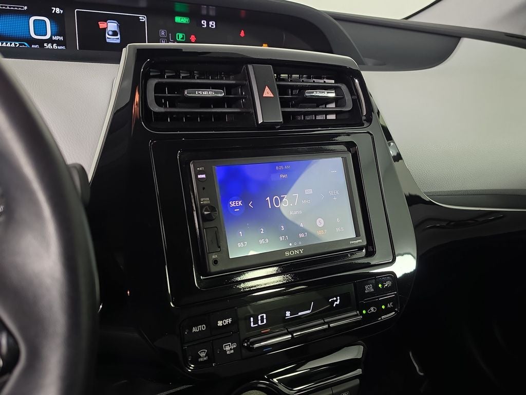 2019 Toyota Prius XLE