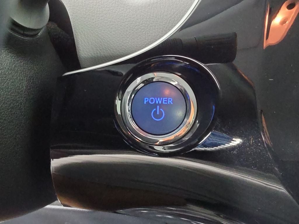 2019 Toyota Prius XLE