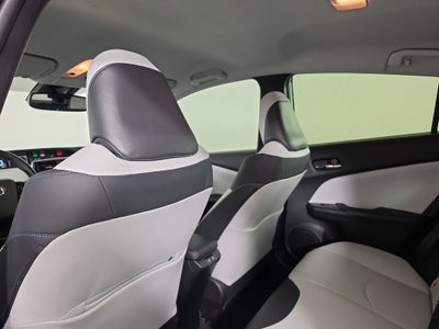 2019 Toyota Prius XLE