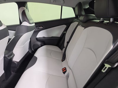 2019 Toyota Prius XLE